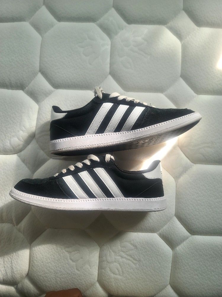Adidas Shoes Size 7 In Boys