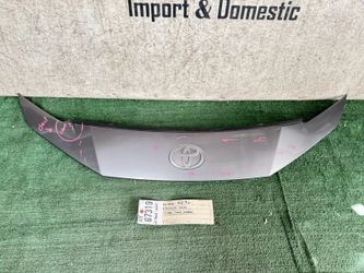 w/damages 2025 - 2026 TOYOTA CAMRY FRONT UPPER BUMPER MOLDING OEM AY67319