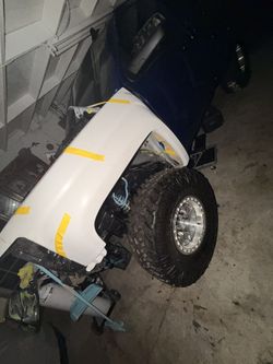 2016 Chevy Silverado 1500 Driverside Fender