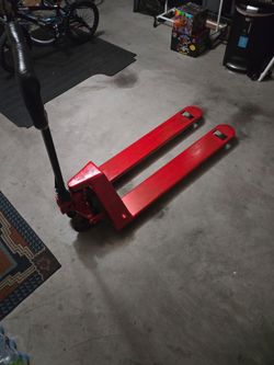 PALLET JACK