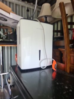 Dehumidifier, Frigidaire 