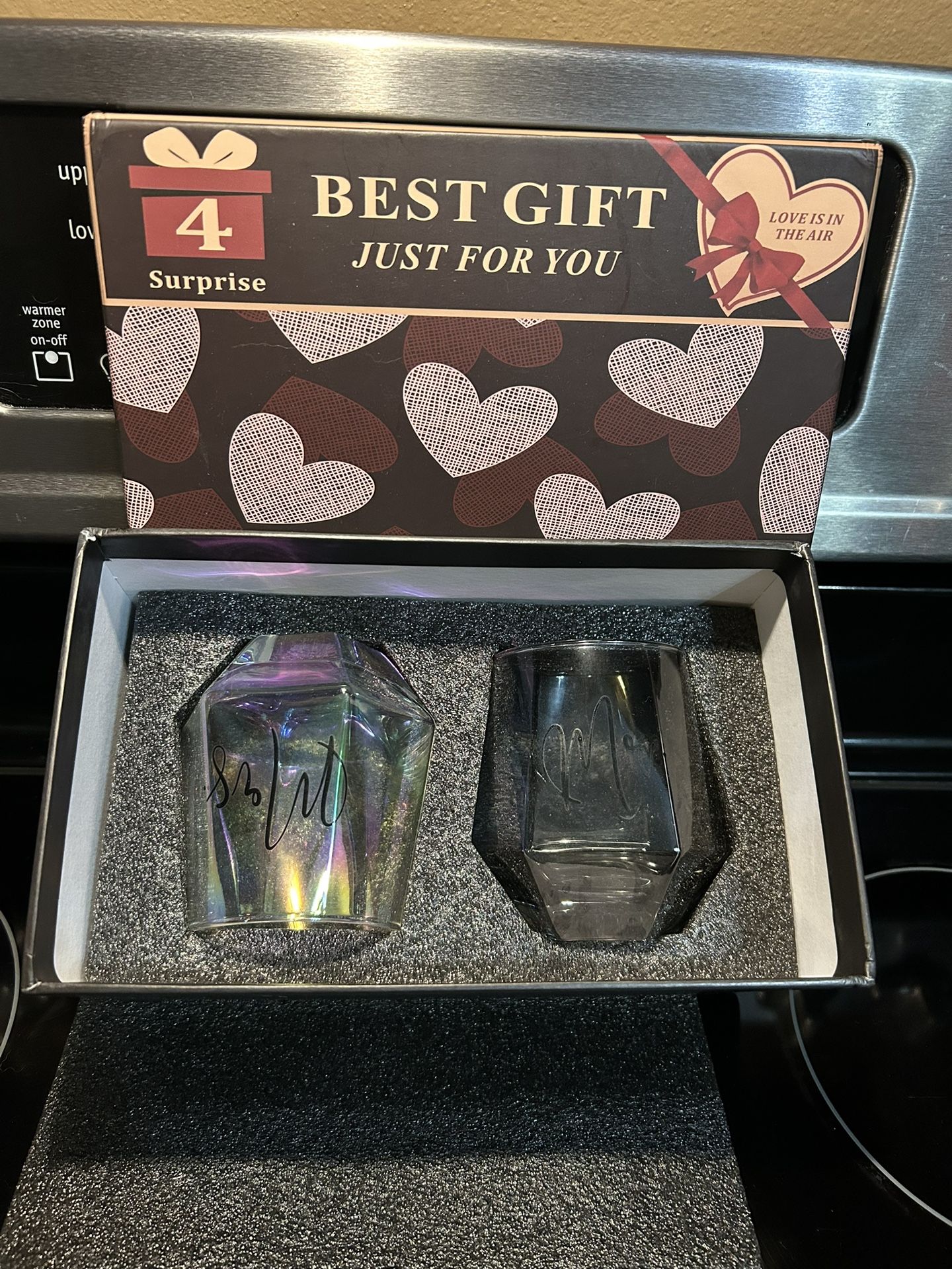 Mr & Mrs Diamond Shaped Rock Glasses
