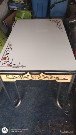 1941 Vintage Porcelain Table 