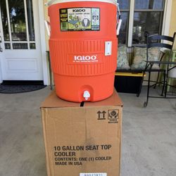 10 Gallon Seat Top Igloo Cooler 