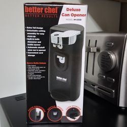 Brand New Electric Can Opener Deluxe Pickup Between 2;00-11:00 Pm Rainbow/95  Cash Only Read Description First 