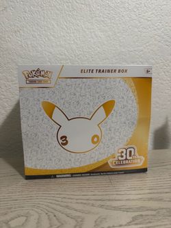 Pokemon 30th celebration ETB