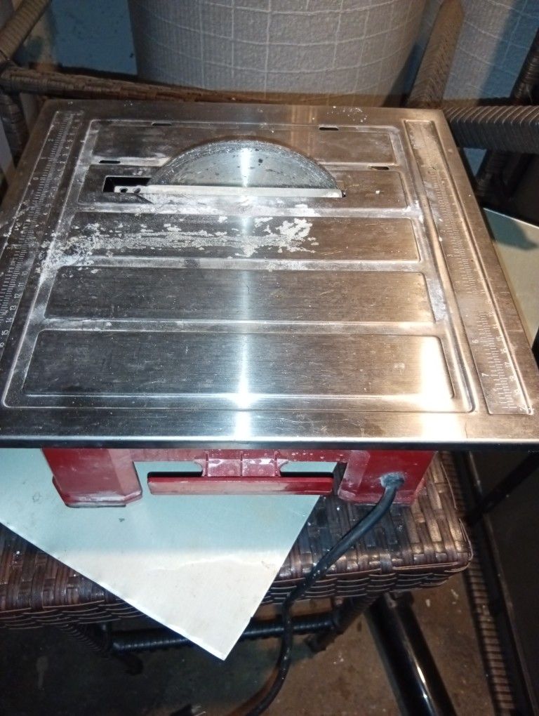 Nice Little Table Saw For Sale 50 Bucks Let's Make A Deal