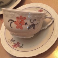 Set Of 5 VINTAGE EXPRESSO CERAMIC CUPS & PLATES