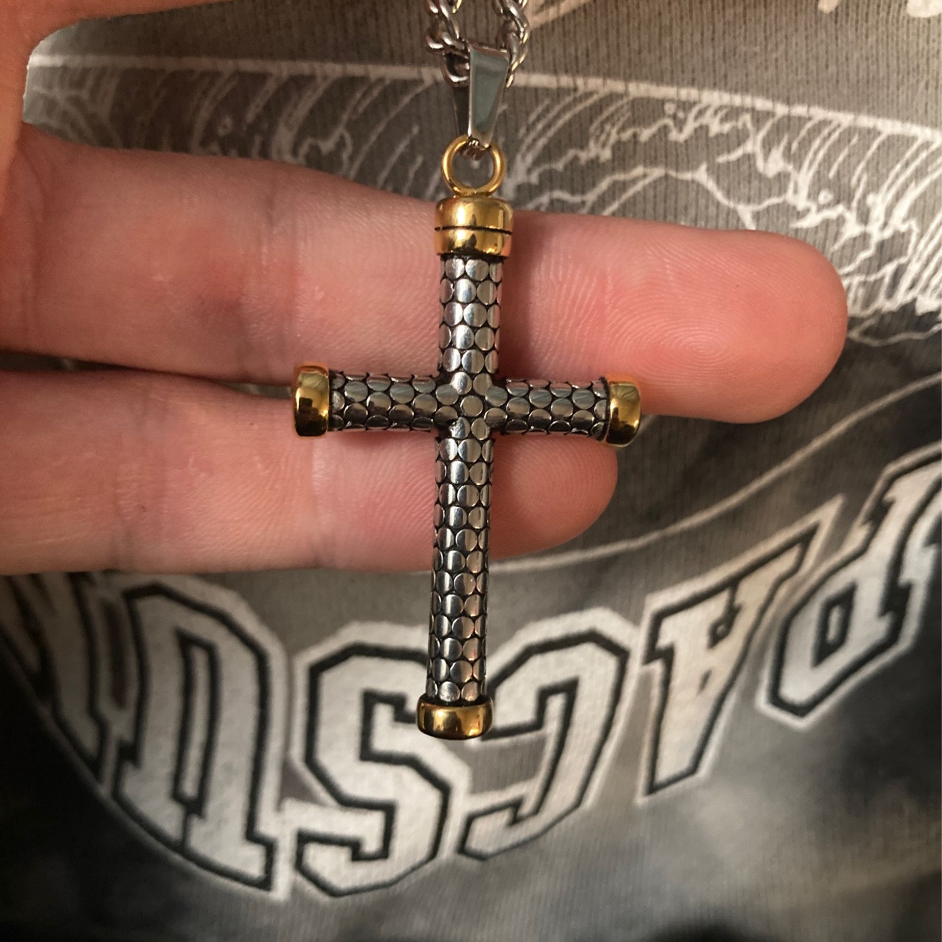 Louis Vuitton Chain Link Patches Necklace! for Sale in Conroe, TX - OfferUp