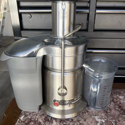 Breville Juicer