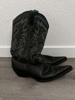 Botas