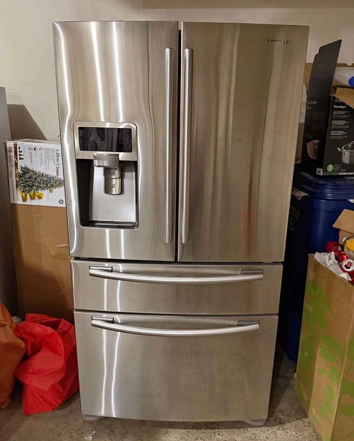 Samsung Stainless Steel French Door Refrigerator with Ice Water Dispenser