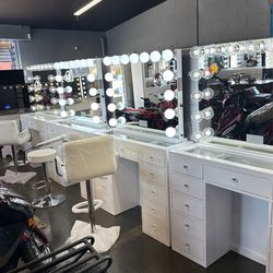 Vanity 