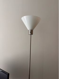 Metal steel/silver lamp
