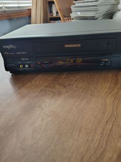 magnavox vcr
