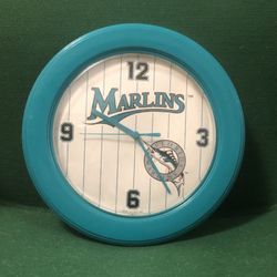 Florida Marlins Clock ⏰ Like New. Baseball. Bat, Miami.