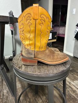 Dan Post Sz8