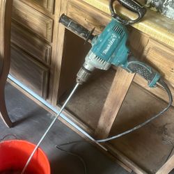 MAkita Hand Cement Mixer Drill With Bit