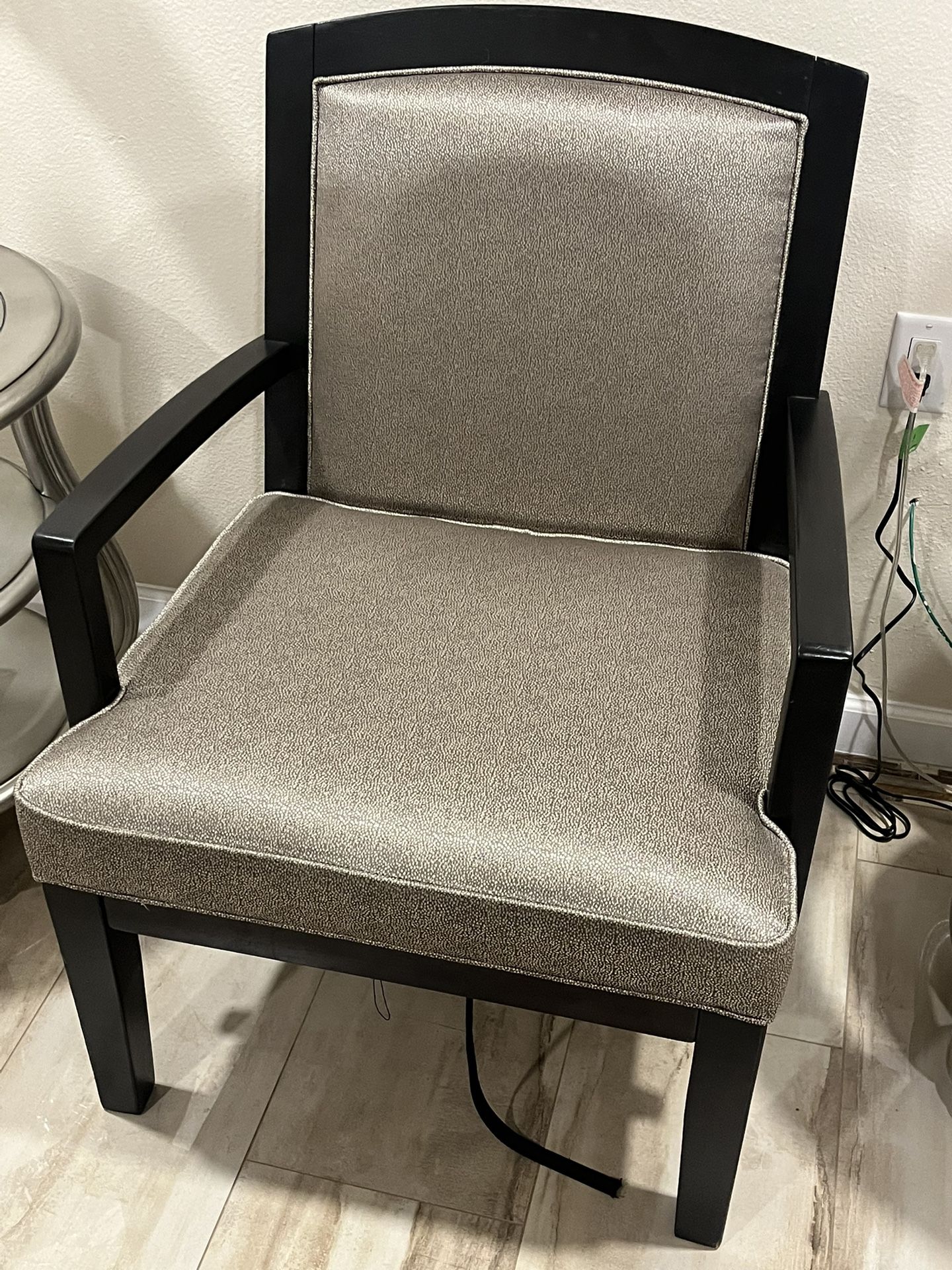 Office Chair/living room Chair