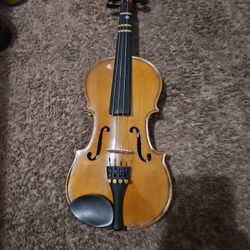 Cremona Fecit Anno Domini Violin