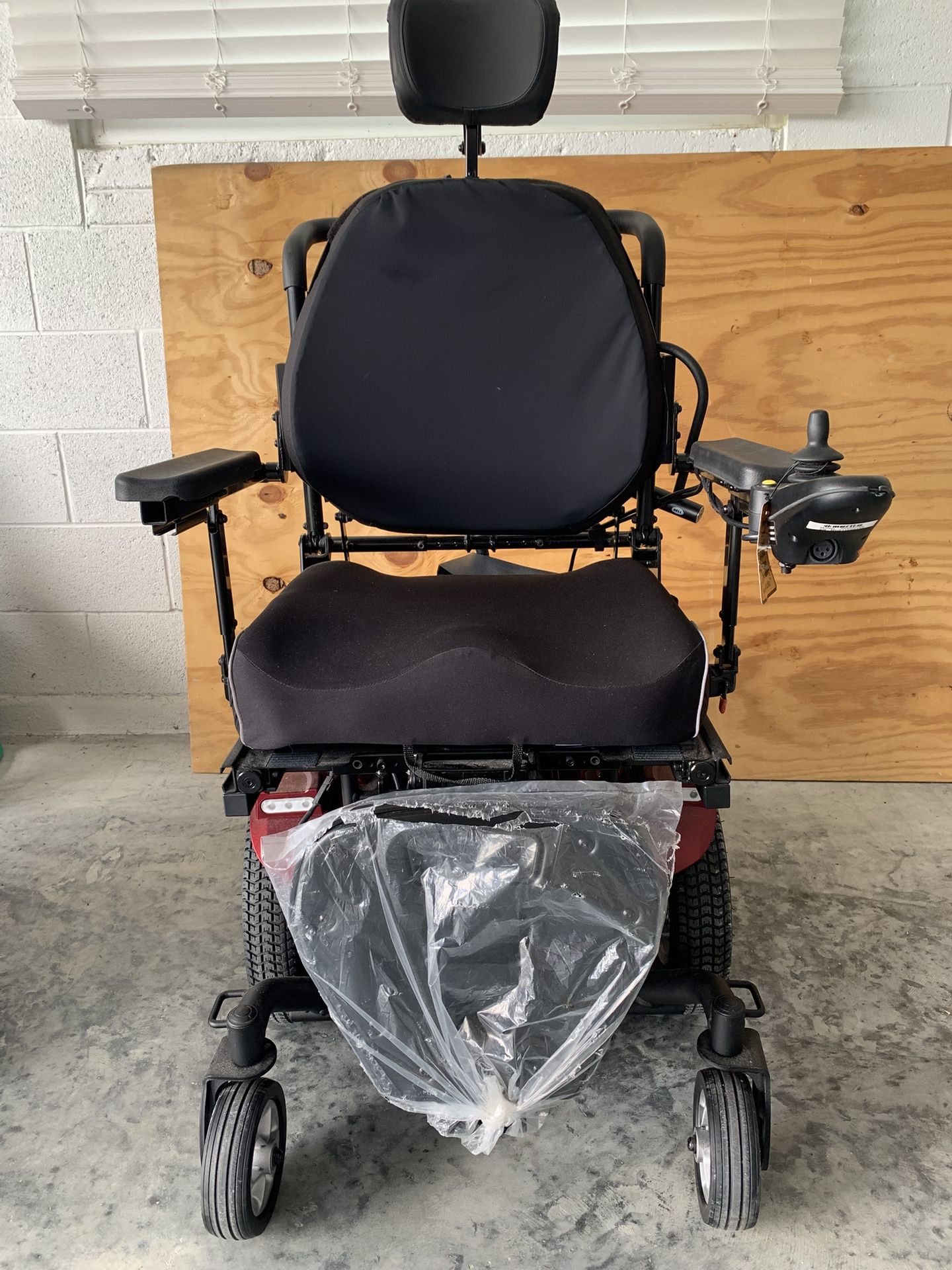 Mobility Scooter/Power chair