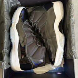 Jordan Space Jam 11’s