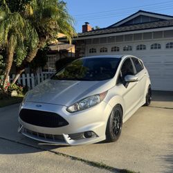 2015 Ford Fiesta