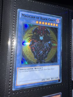 Ultra Rare Magician Of Black Chaos