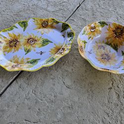 Serving Set flower and bees