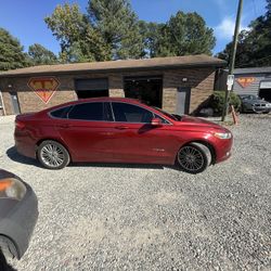 2014 Ford Fusion Hybrid