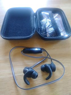 Insignia Bluetooth Headphones