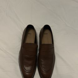 Hugo Boss Men’s Brown Leather Loafers 9 US – Made in Italy – Excellent Condition