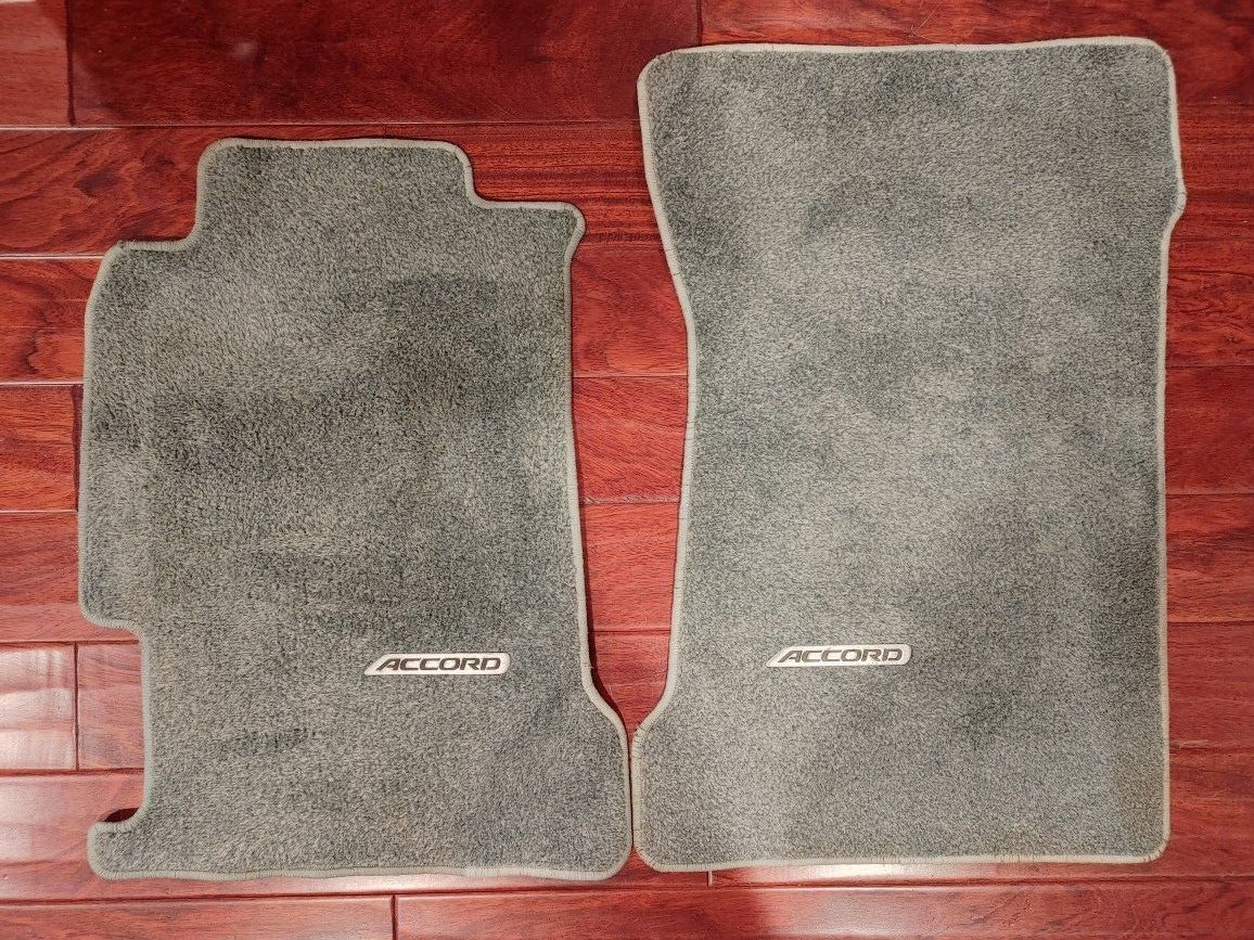 94 Honda Accord Front & Back Floor Mat Originalw