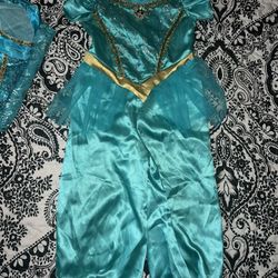 Girls Jasmine Costume  4T