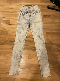 Hidden Jeans Size 25 