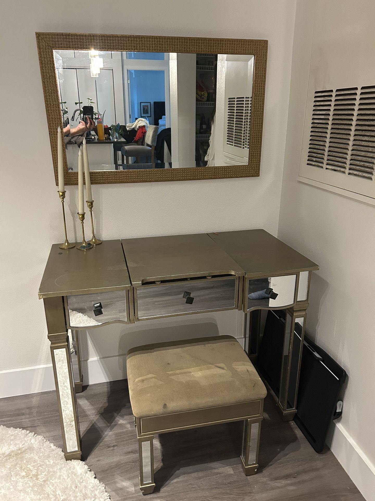 Pier 1 Glass mirror Makeup Table With Drawers And Stool