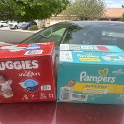 Set of 2 Pampers N<10lb,4.5 Kg/  Huggies Little Snugglers All Same Size . 168ct All Together ( New In The Box