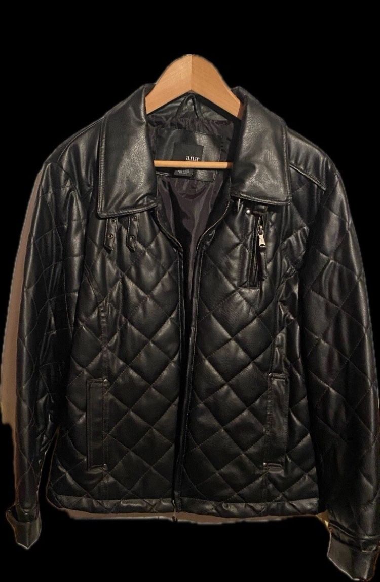 Ladies XL Black Faux Leather Quilted Jacket