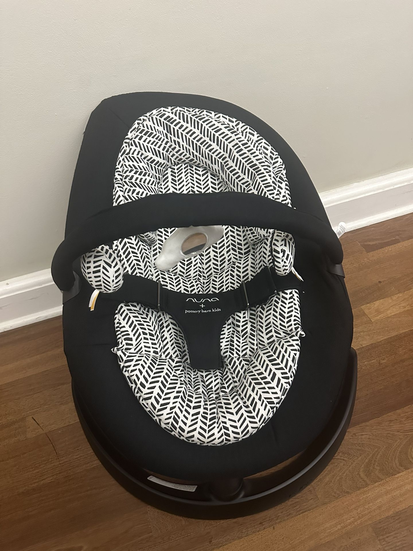 Nuna Leaf Grow Baby Seat