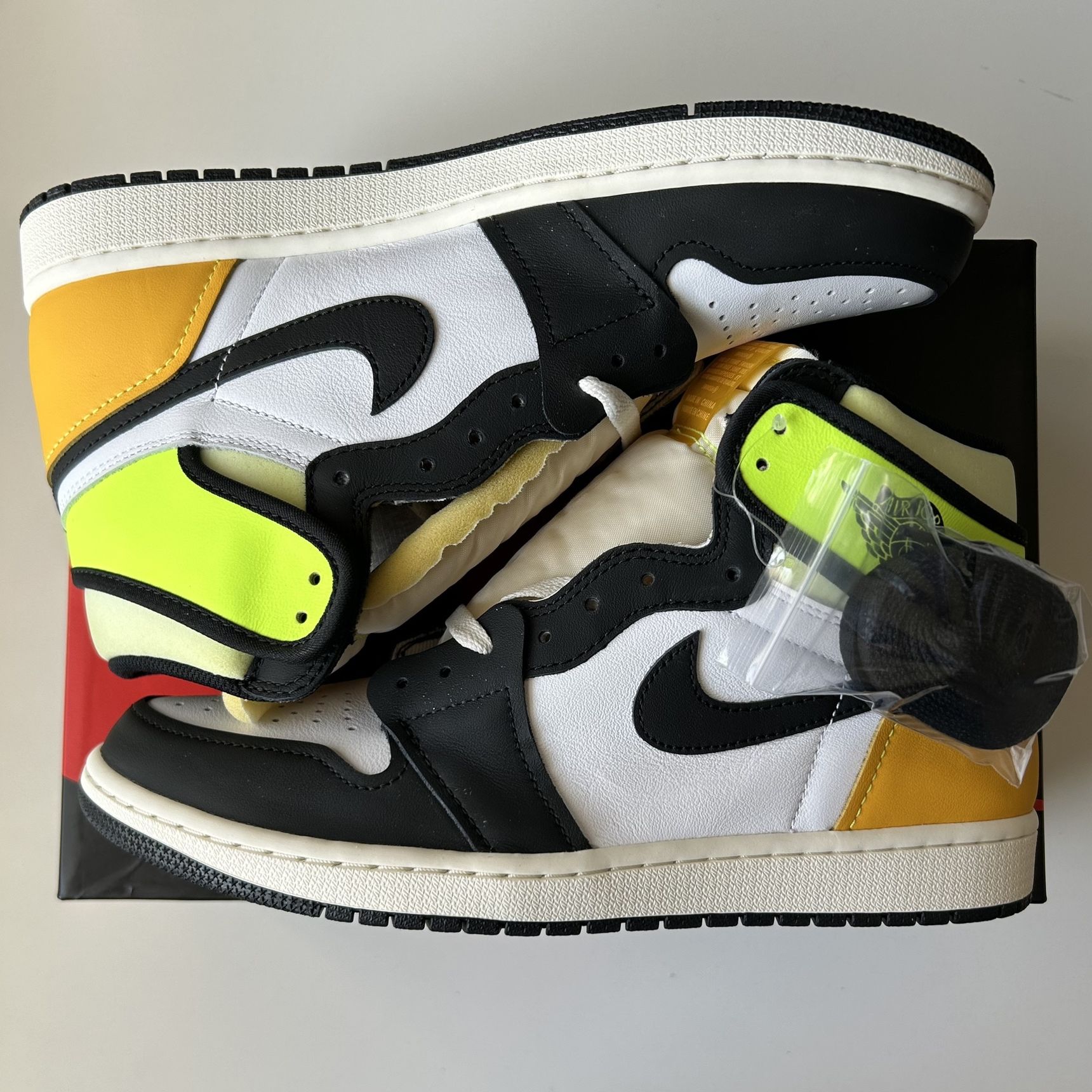 Jordan 1 Retro High OG ‘Volt Gold’ - US10M