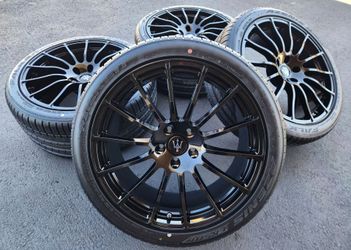 20" Maserati Ghibli Quattroporte New Gloss Black OEM Wheels And Tires