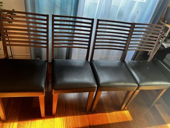 4 Four Chairs