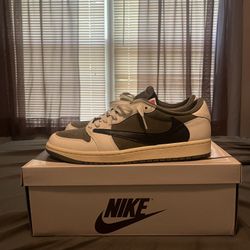 Travis Scott medium Olive Jordan 1 Low
