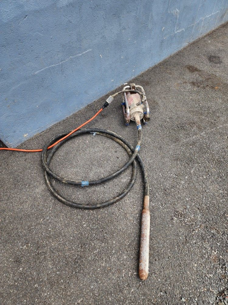 Stone HD Concrete Vibrator with 2" Head 15' Flexible Shaft 115v