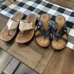 UGG  Sandals