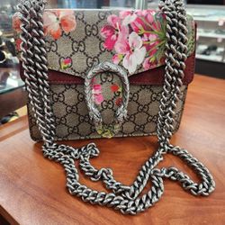 Gucci Dionysus Flower