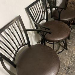 Like New Swivel Bar Stools