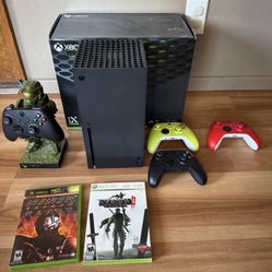 Xbox Series X 1 TB Ninja Gaiden Black & 2 Console Bundle w/ 4 Controllers