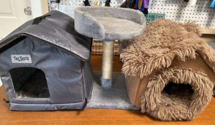 Cat Perch and Houses