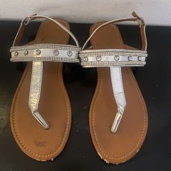 Sandalias